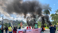 Warga Demo di Kejati Sultra, Minta Kades Marombo Pantai Dipanggil dan Diperiksa Terkait Tambang Ilegal, PT Putera Uloe Turut Disebut