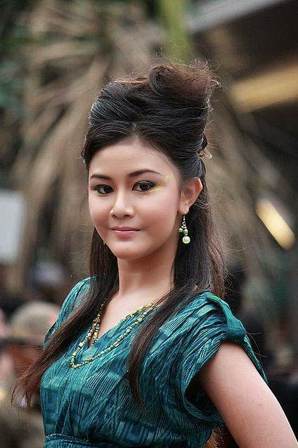 STAR HD PHOTOS Indonesian Famous Foto  Cewek Cantik  Sexy s