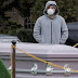 Coronavirus: New York using mass graves amid outbreak