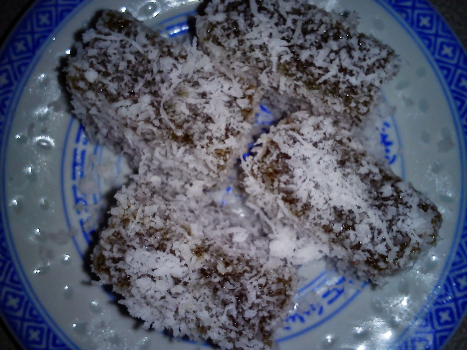 Cooking Pleasure: EZ PALM SUGAR ABOK ABOK SAGO