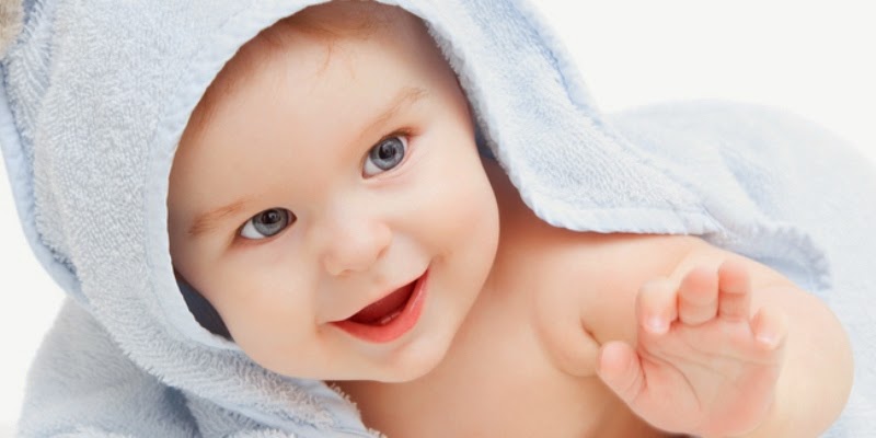 Kumpulan Foto Bayi Lucu Dengan Senyum Mempesona Menggoda 