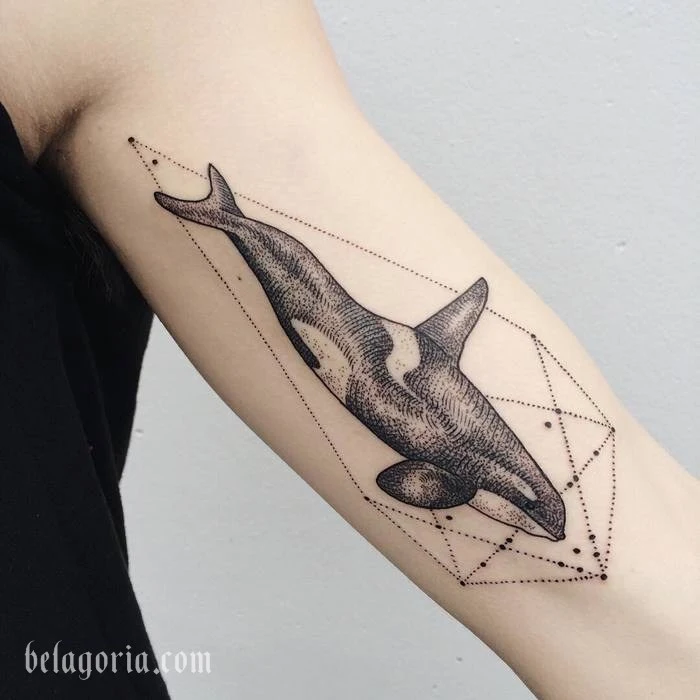 tatuaje de orca la ballena asesina