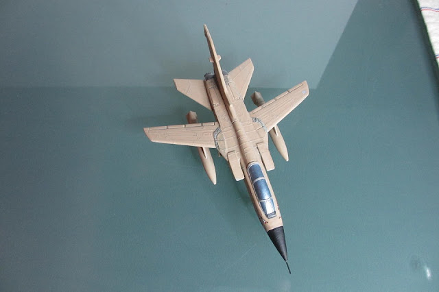 1/144 Panavia Tornado Bedford MK diecast metal aircraft miniature