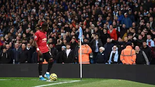 Man arrested for alleged racist behaviour during Manchester derby