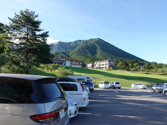 鳥取県大山の博労座駐車場