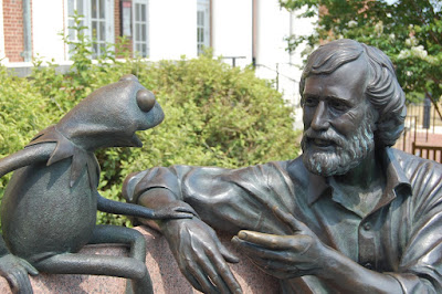 Jim Henson et Kermit en grande conversation à l'Univeristé du Maryland