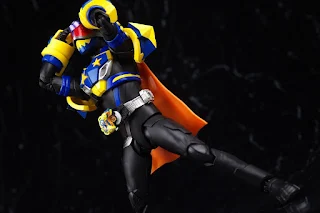 REVIEW SHFiguarts Kamen Rider Punk Jack Monster Form/Beat Form, Bandai