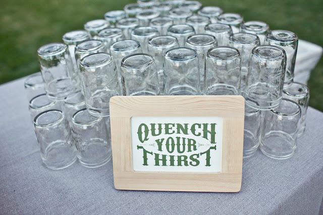 wedding drink stand