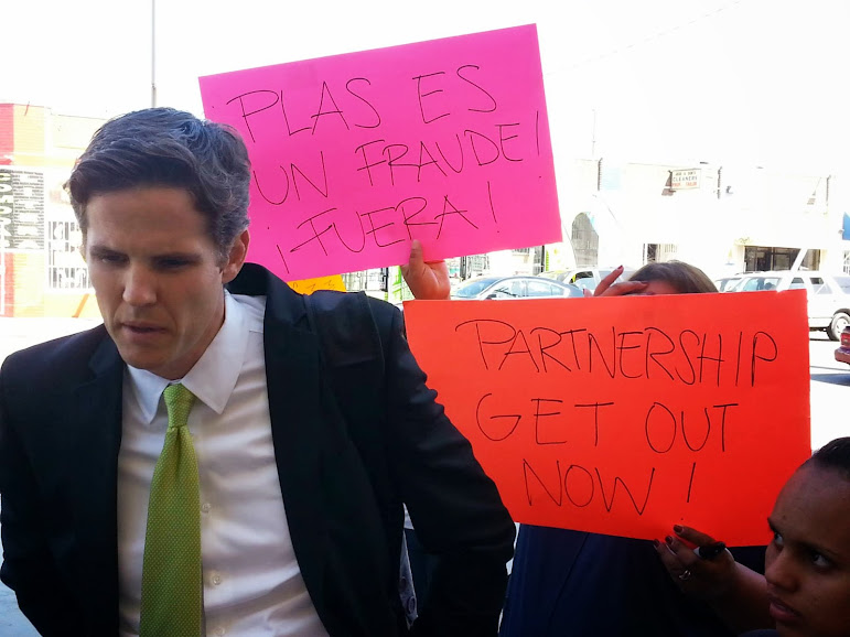 Los Angeles Parents and Community Protesting Marshall Tuck of Partnership for Los Angeles Schools and Green Dot Charter School Corporation. Photo by Ron Gochez.