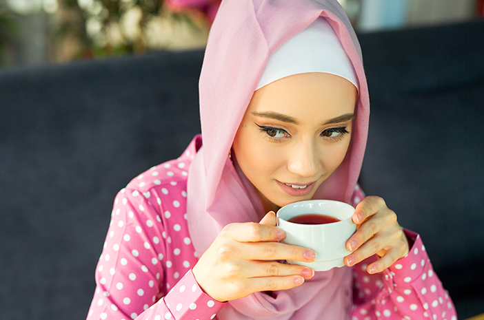 Minum Teh Setelah Makan Ternyata Bahaya, Ini Kata Dosen UM Surabaya