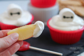 Baymax Marshmallow Dip- the perfect sweet treat for a Big Hero 6 movie night! #BigHero6Release #Ad