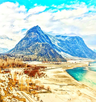 Chomak Valley In Pakistanپاکستان میں وادی چومک کا مقام