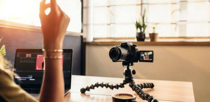 Contoh Kalimat atau Kata Pembuka Untuk Membuat Video Vlog