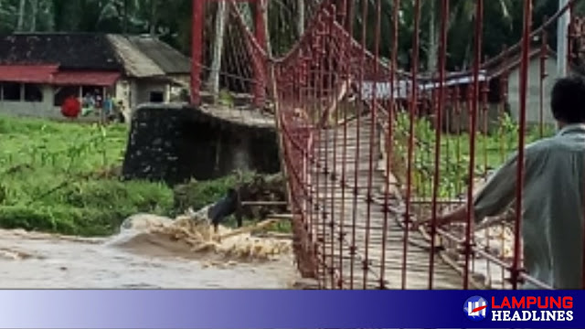 PUPR AKAN TINJAU JEMBATAN GANTUNG DI PEKON SINAR BANGUN KEC. BNS