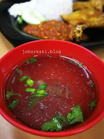 Ayam-Penyet-Santeral-Coffee-Shop-Johor-Bahru-中央餐室