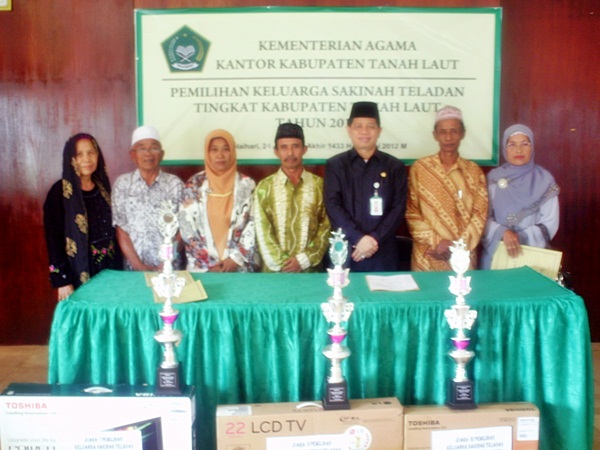 PEMILIHAN KELUARGA SAKINAH TELADAN KAB.TANAH LAUT