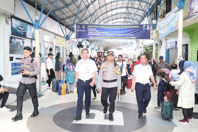 Kapolres Karimun Cek Arus Balik Mudik di Pelabuhan Domestik