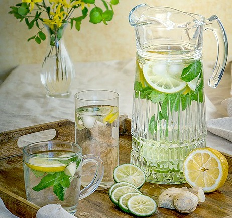 lemonade with mint