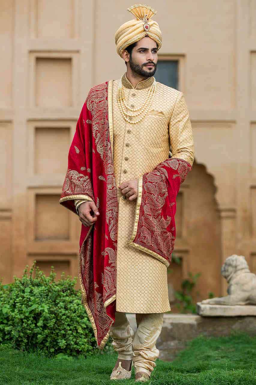 Boys Wedding Sherwani - Wedding Sherwani Collection - Boys Sherwani Punjabi Designs - Wedding Sherwani Hire - biyer sherwani pic - NeotericIT.com