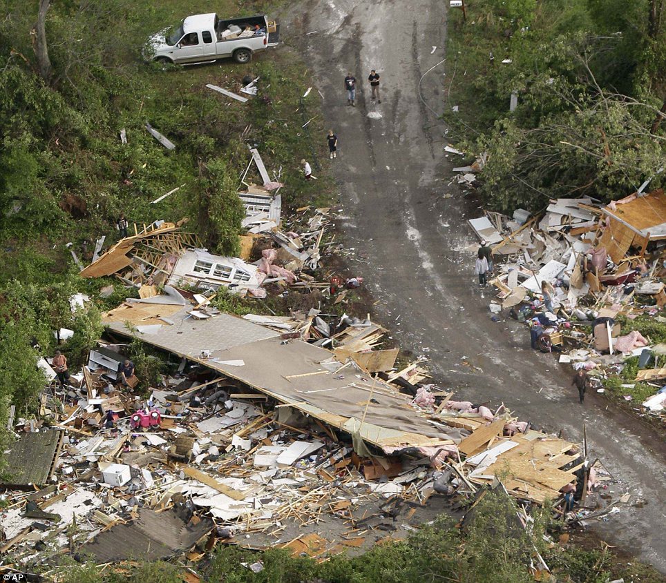 Southern America's Deadly Storms Disaster Seen On www.coolpicturegallery.us