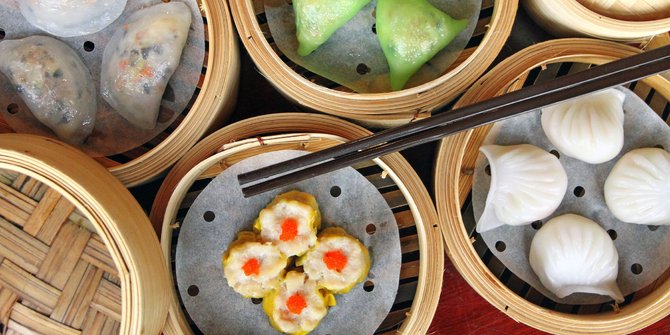  Resep  Aneka Dimsum  Ceker Ayam  Udang  Sushi dan  Hakau