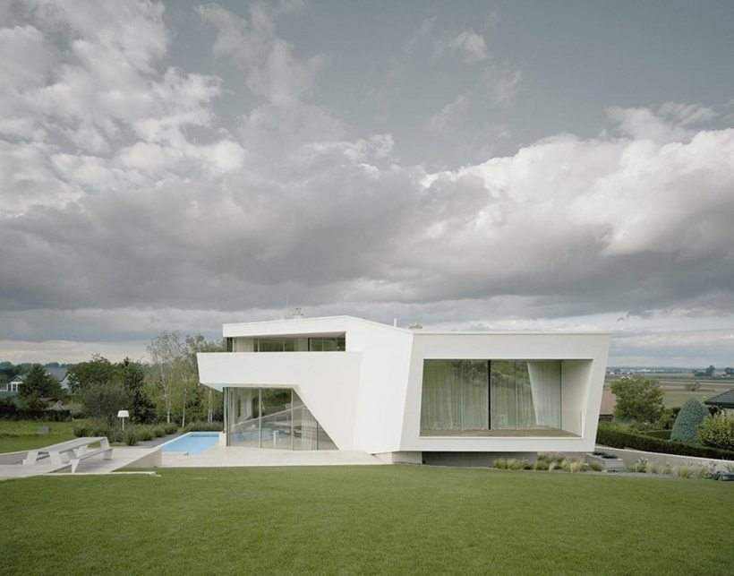 Modern house design of Villa Freundorf by Project A01 Architects