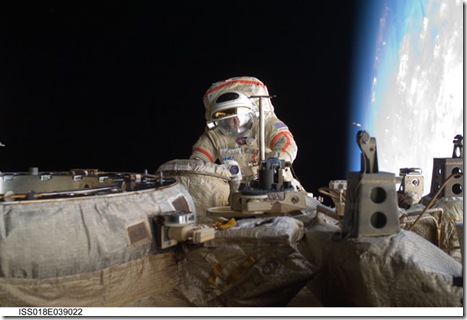 318287main_iss018e039022_lo