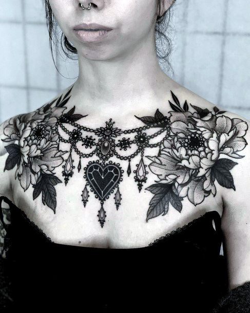 50 tatuagens de jóias que vão fazer você se sentir como uma rainha