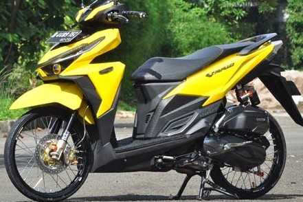 Gambar%2Bmodifikasi%2Bmotor%2Bvario%2B150%2Bhitam%2Bputih%2Bairbrush%2Bthailook%2Bstandar%2Bterbaru%2B1