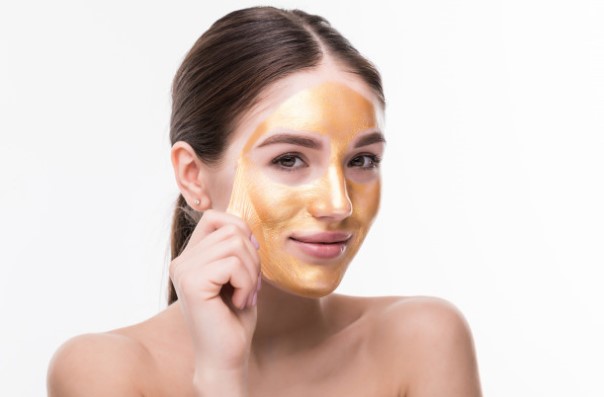 Temukan kebenaran tentang kecantikan kulit alami dan risiko produk pemutih kulit dalam artikel ini. Pelajari cara melanin mempengaruhi warna kulit dan pilihan yang lebih aman untuk merawat kulit Anda