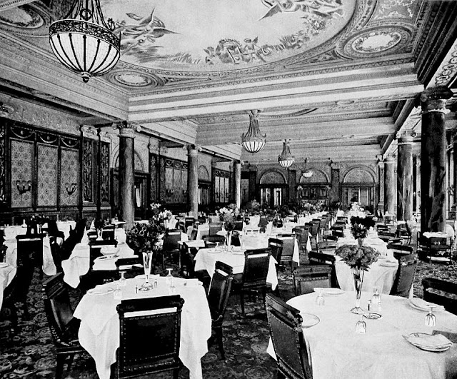 El lujoso interior del Hotel Waldorf-Astoria original