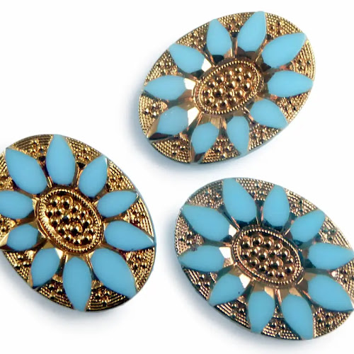 Gorgeous Vintage Glass Cabochons from DeLuxeVintageStones