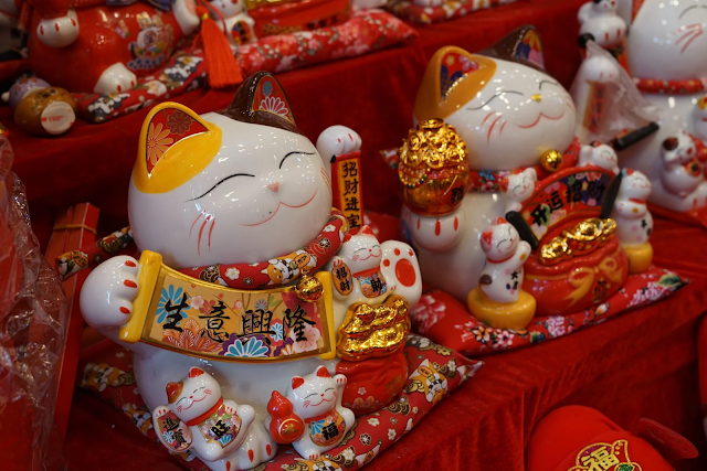 Khi Trung Quốc chuẩn bị chào đón Năm con thỏ, thì Tết Nguyên đán ở Việt Nam là nơi Năm con mèo sắp bắt đầu.
