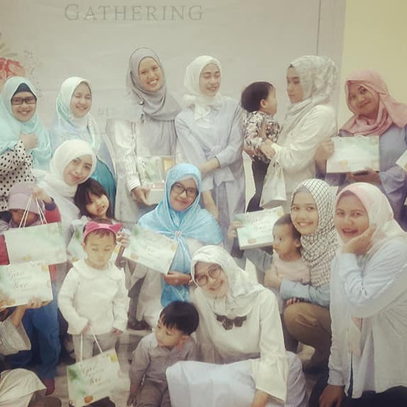 Ada Anak Berwajah Cemong di Mother’s Day Gathering Bersama Wardah