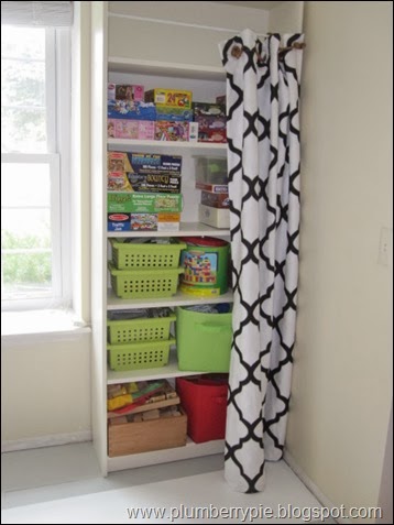 hidden toy storage - plumberry pie