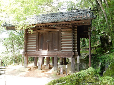  石山寺経蔵