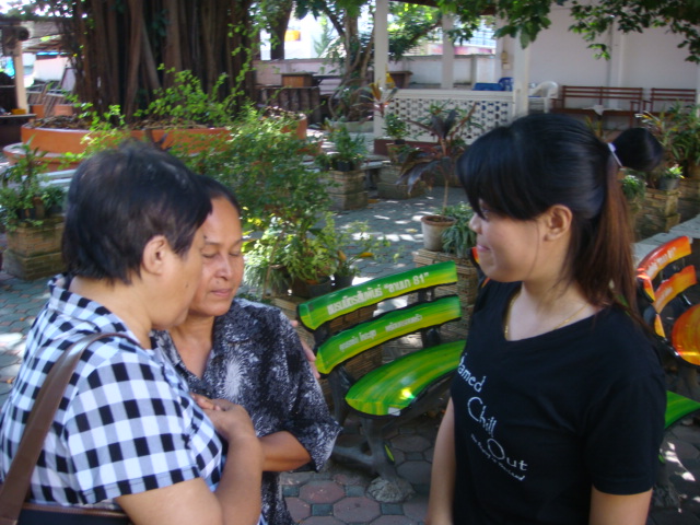'งานศพลุงพงศ์วันที่สาม