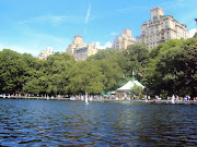 . of the park and the peace away from the choas was right in front of me. (central park lake)