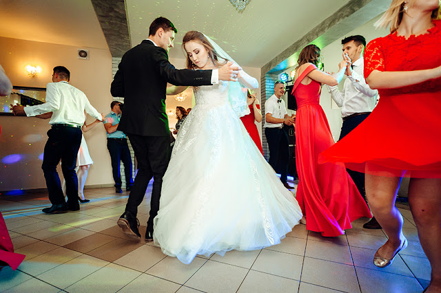 fotografia ślubna Lublin, zdjęcia z wesela, ślub, Wilczopole, Kliny