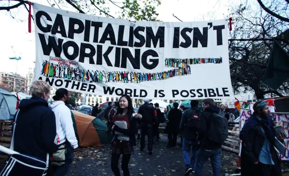 La rivolta al capitalismo