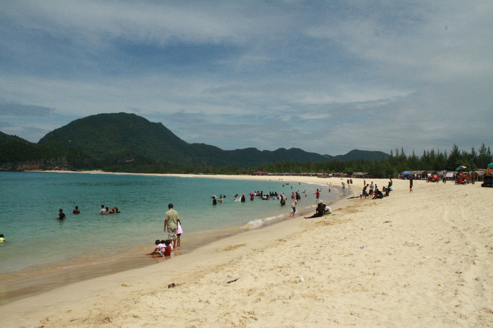 Banda Aceh Wisata Pantai Lampuuk