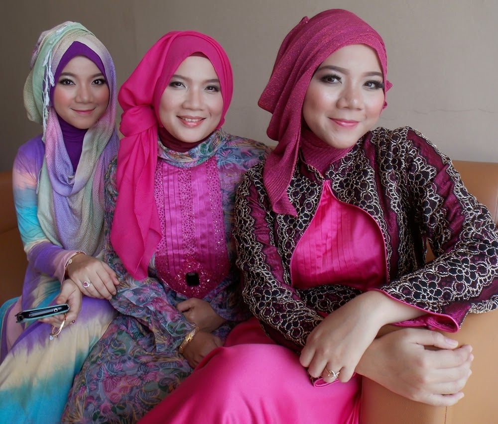 Make Up Natural Dan Hijab Stylist Jilbab Cantik MuslimahMake Up