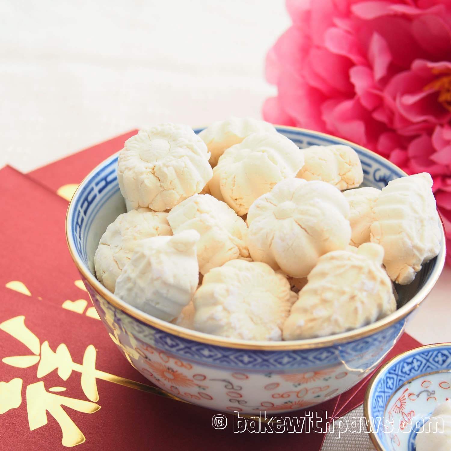 KUIH BANGKIT - BAKE WITH PAWS