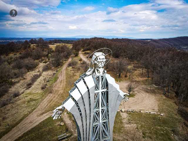 Statuia Inima Lui Iisus de pe dealul Gordon