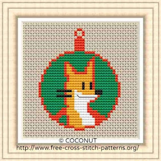 Small Christmas ornament of a fox, Free and easy printable cross stitch pattern