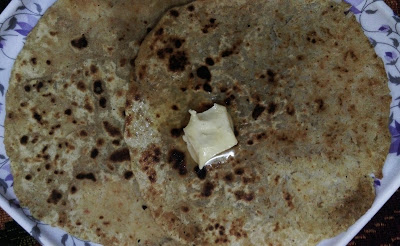 Rice Paratha from leftover rice | Paratha stuffed with leftover rice | How to make Rice Paratha from leftover rice?  Rice paratha recipe is a great way to use left-over steamed rice, jeera rice or pulao. Rice paratha is very popular paratha in North India. It is very crispy and crunchy in taste.