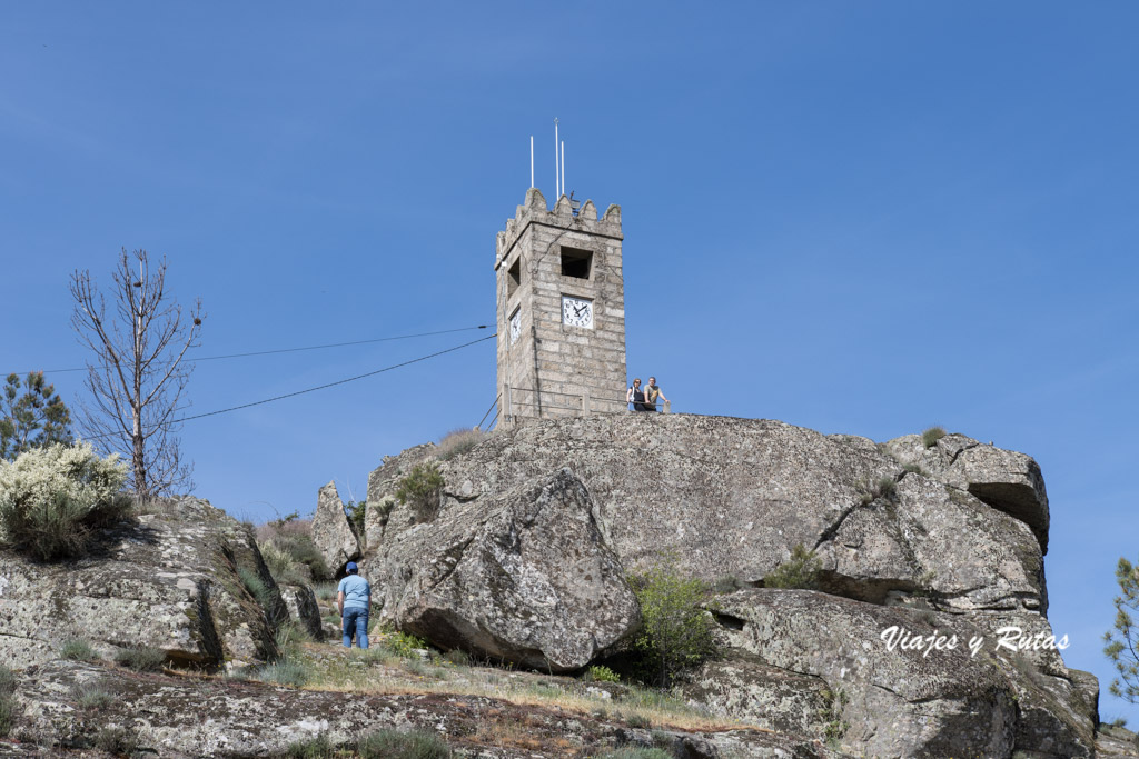 Torre del reloj de Sortelha