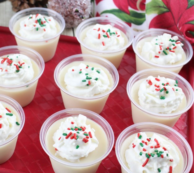 Christmas Sugar Cookie Jello Shots! #desserts #drink