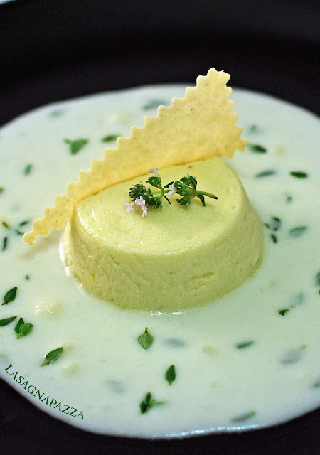 http://lasagnapazza.blogspot.it/2012/05/budino-di-porri-e-patate-con-fonduta-di.html