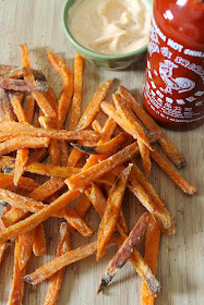 easiest baked sweet potato fries!